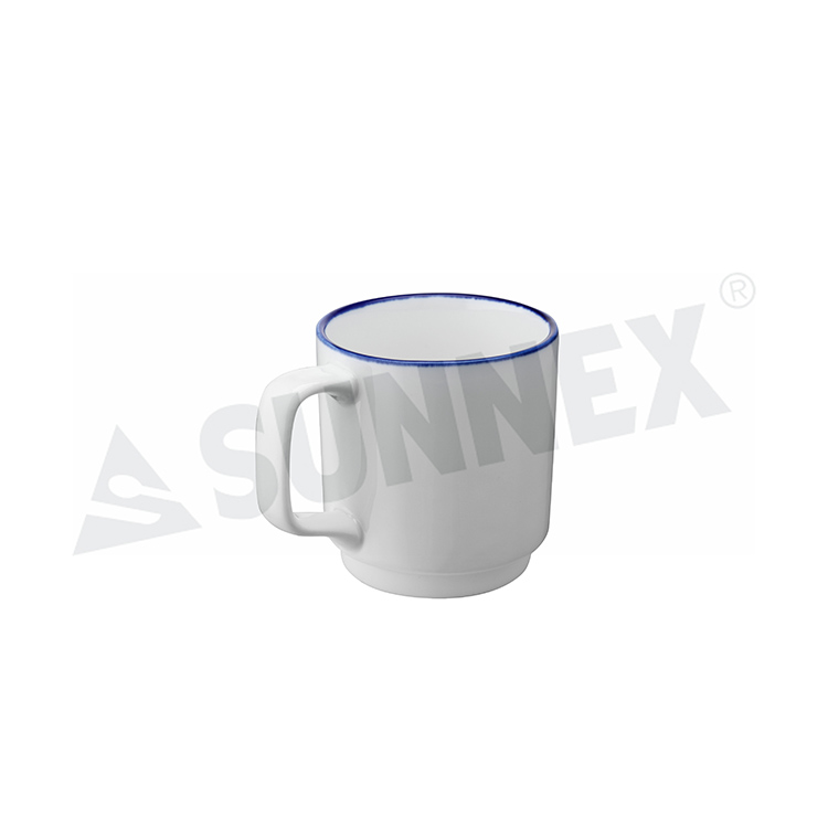 Mug Porselen Dengan Rim Biru